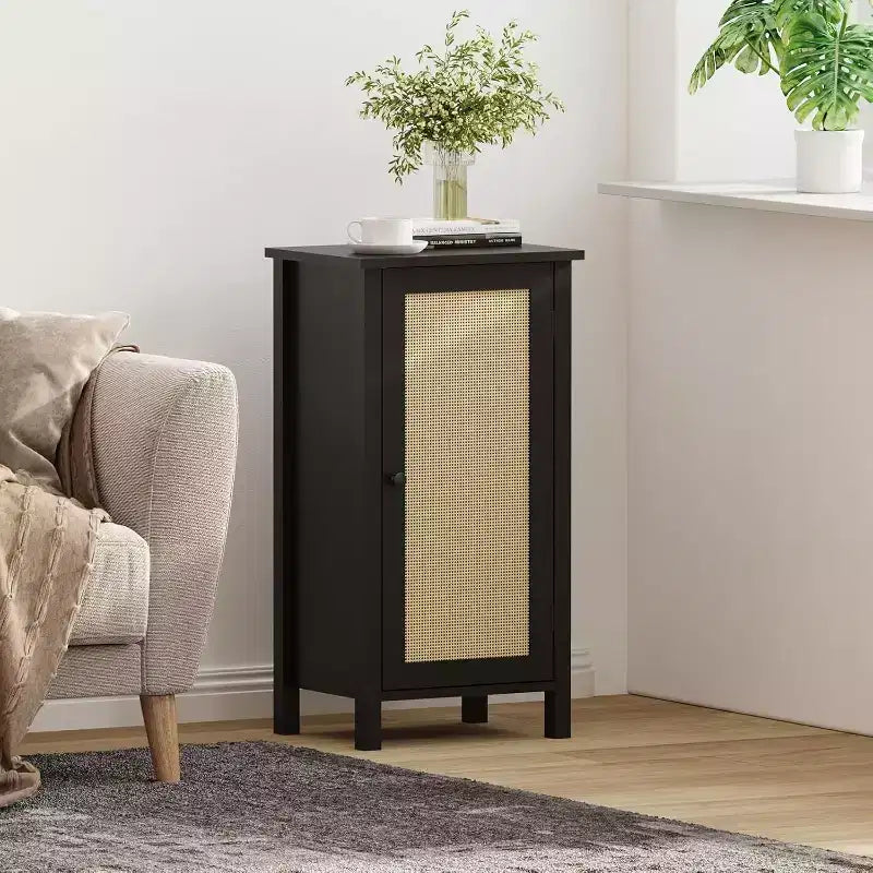 Nero / Naturale, Armadietto contenitore a 2 ripiani con anta in rattan, 1 persona