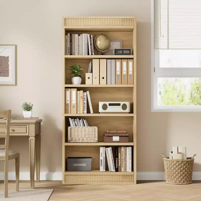 Marrone / Natura / Bianco Libreria a 5 Ripiani con Design Scanalato, Autoportante, Montaggio da 1 Persona