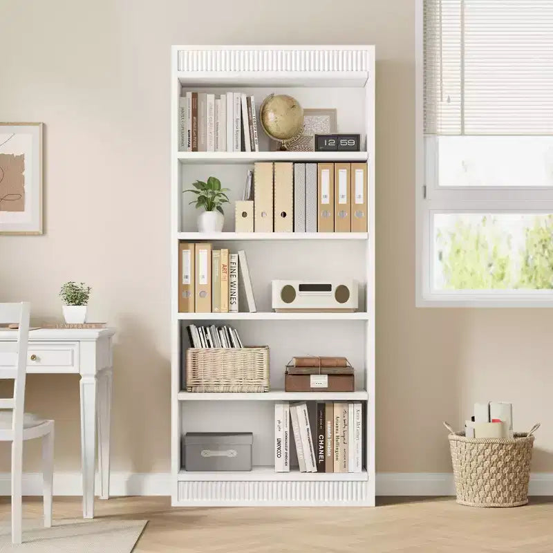 Marrone / Natura / Bianco Libreria a 5 Ripiani con Design Scanalato, Autoportante, Montaggio da 1 Persona
