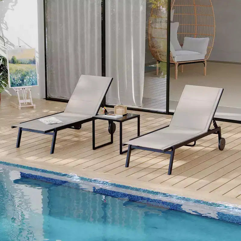 Set Lettini Prendisole in Textilene Blu/Marrone con Tavolino, 2 Posti, 3 Pezzi